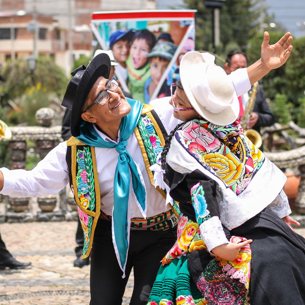 Huaylas y danzas andinas